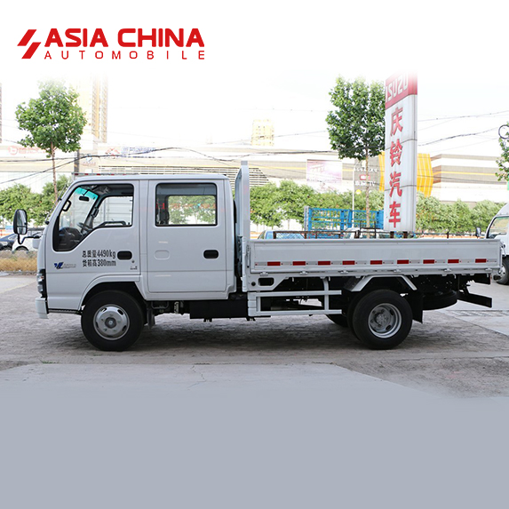 Isuzu NKR 600P Dropside Truck ELF Light Truck