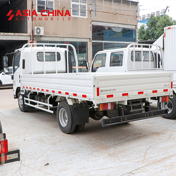 Qingling Isuzu ELF M100 Dropside Truck 4×2 Light Truck