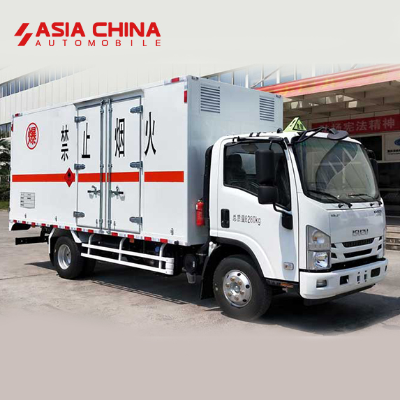 Isuzu Flammable Liquid Van Transport Truck