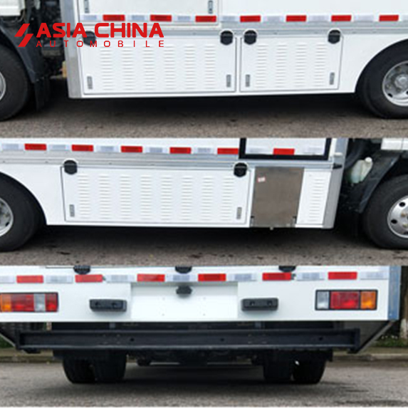 Isuzu Epidemic Prevention Truck