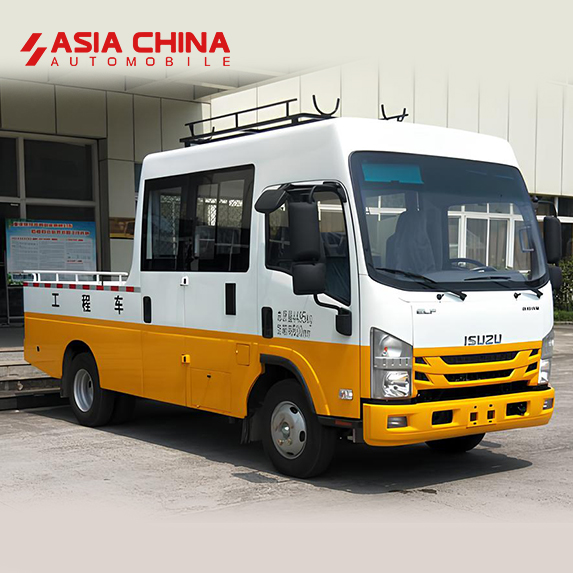Isuzu Engineering Truck
