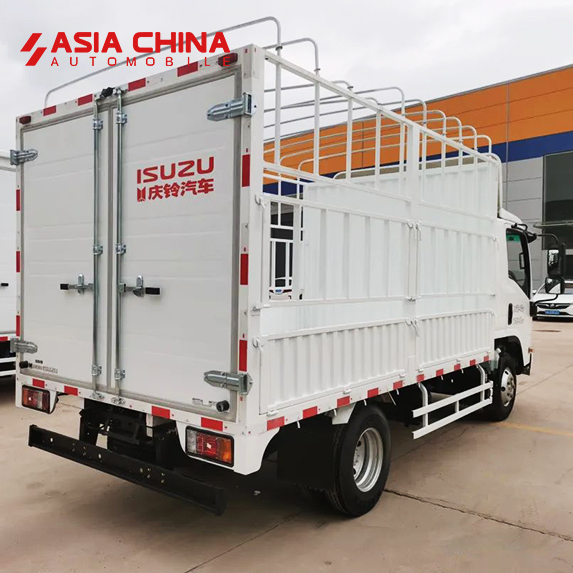 Isuzu KV100 Stake Truck