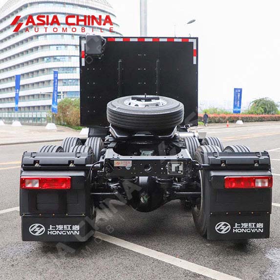 Hongyan Genlyon C6P 6×4 Battery Electric Tractor Truck (BEV)