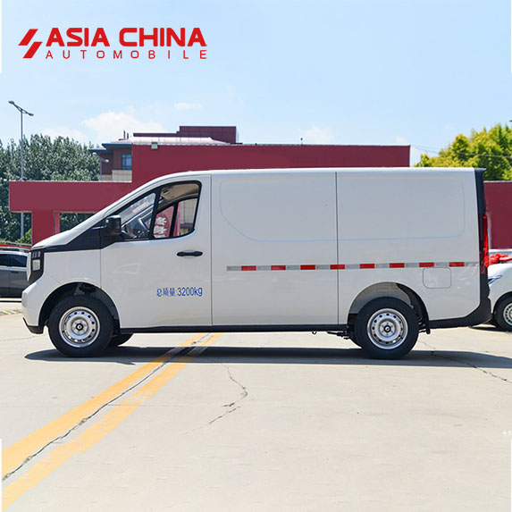 V919 Electric Cargo Van | Compact Urban Delivery Vehicle