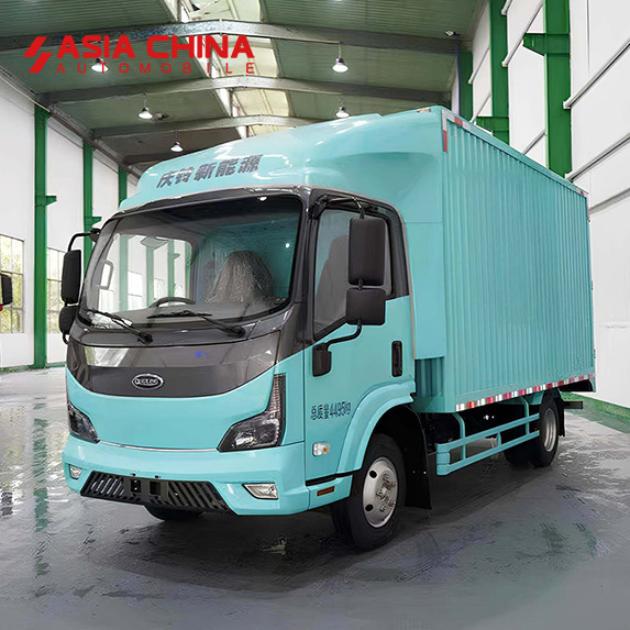 Isuzu EQ2 Right-Hand Drive Electric Box Truck