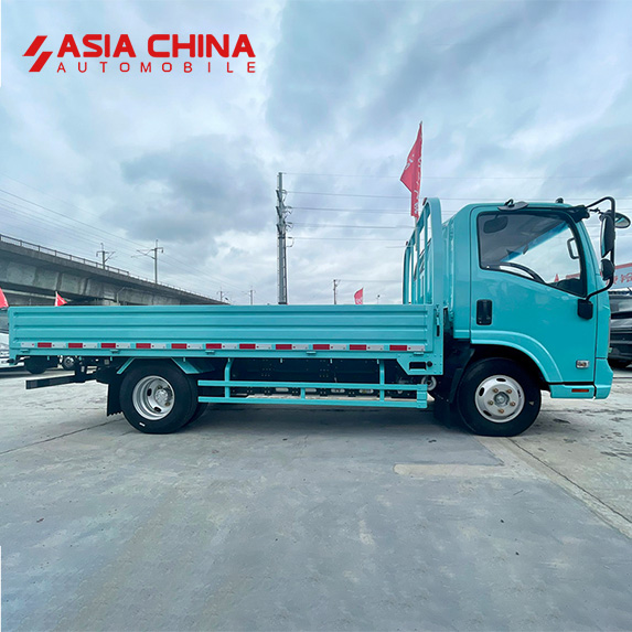 Isuzu EQ2 Right-Hand Drive Electric Dropside Truck