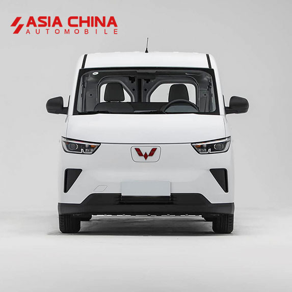 Wuling Yangguang Electric Passenger Van | Up to 440 km Range